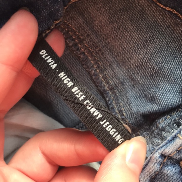 Stacked Highrise Olivia Shape curvy ripped Jegging - Picture 3 of 3